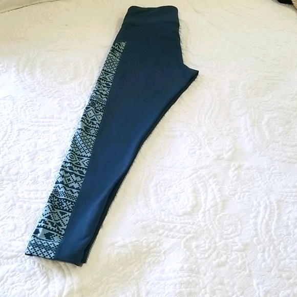 Adidas leggings - Picture 2 of 4